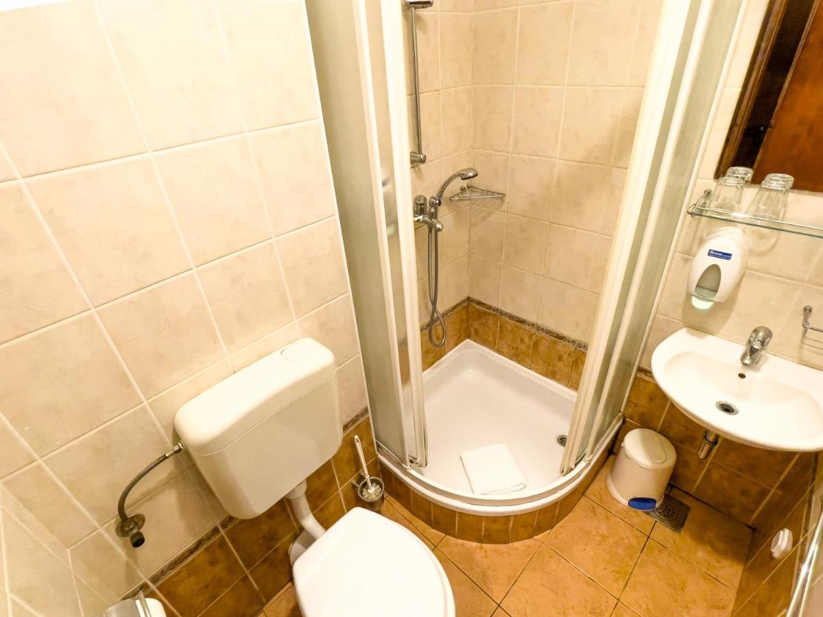 Grand - Premium Rooms & Apartments Selce Εξωτερικό φωτογραφία